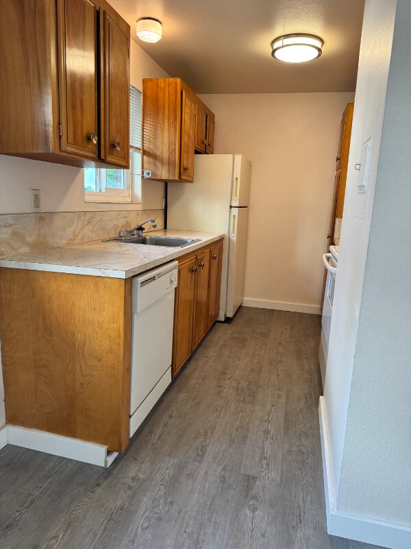 Building Photo - 2312 N 134th St