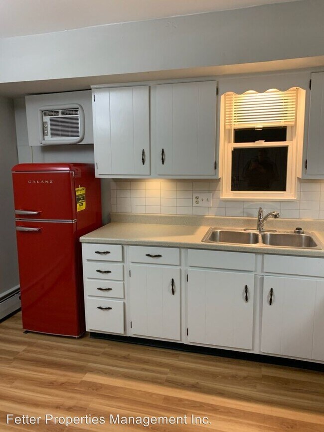 Building Photo - 1120 IN-662