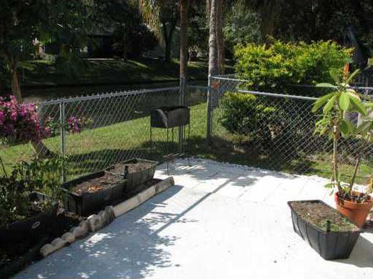 Building Photo - 3666 Amelia Way