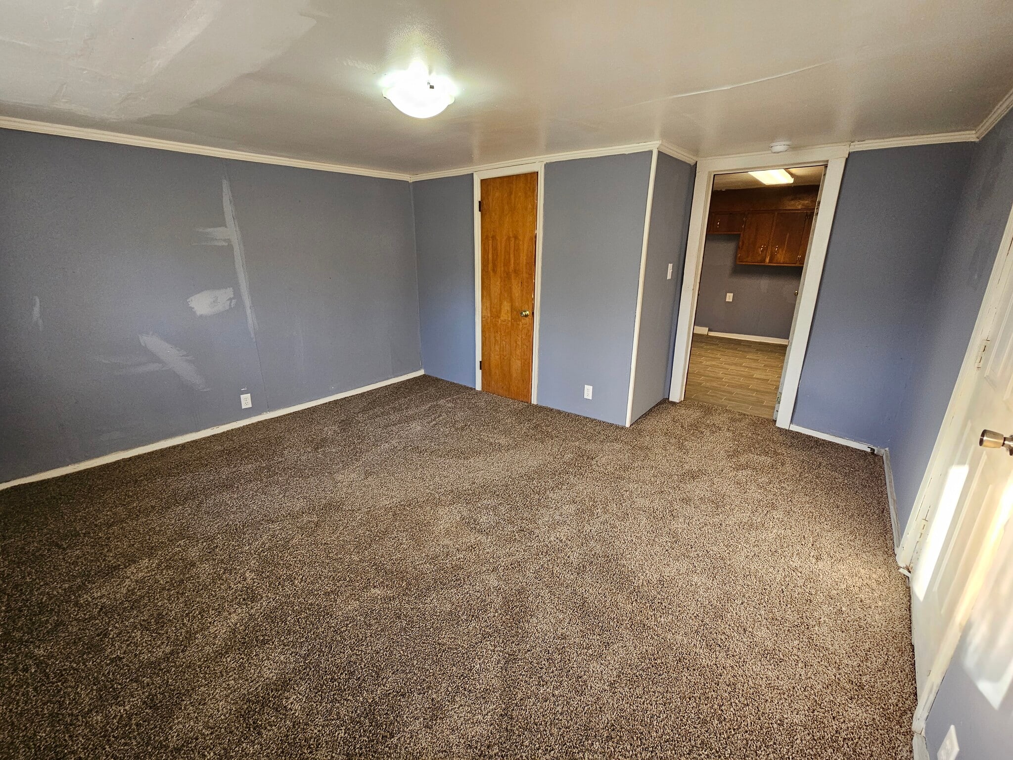 Building Photo - 122 Locke Ln