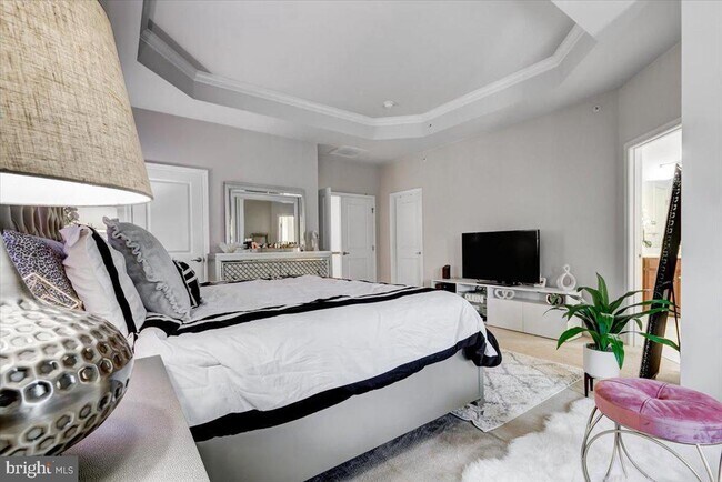 Building Photo - 3550 Briarwood Dr