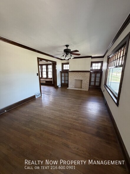 Building Photo - 9011 Park Heights Ave