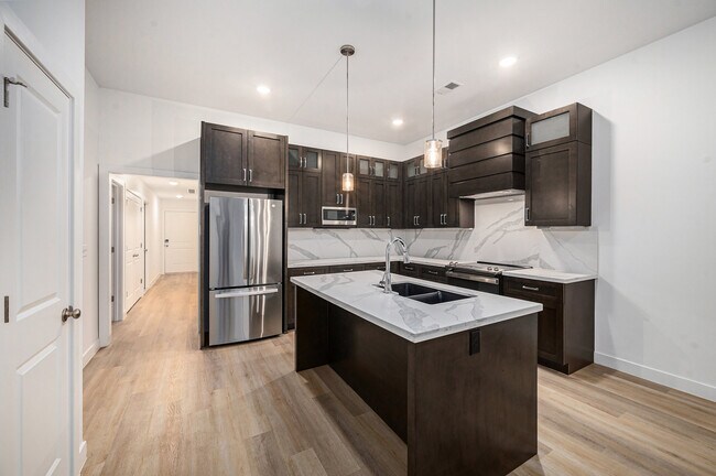 Building Photo - 3821 NW 93rd St