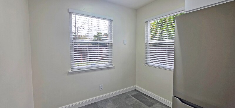 Building Photo - 1930 Hemlock St