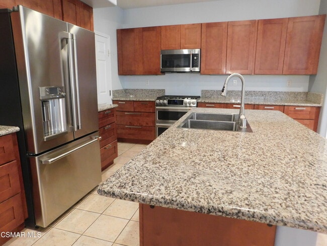 Building Photo - 728 Navito Way