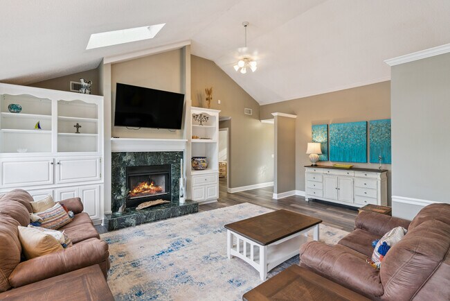 Building Photo - 111 Thompson Cove Rd