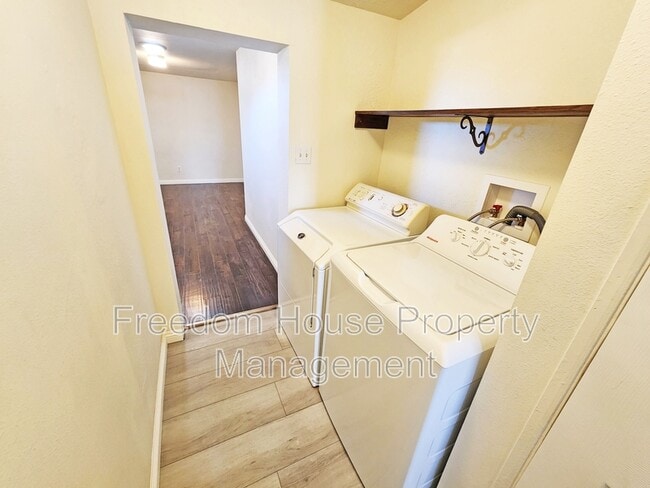 Building Photo - 1270 Landmark Ave