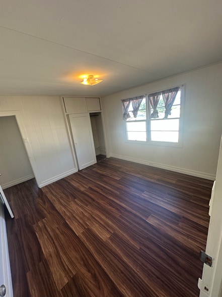 Building Photo - 290 Ainahou Pl