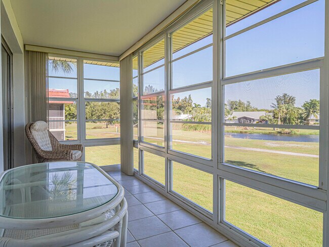 Building Photo - 36 Pine Arbor Ln