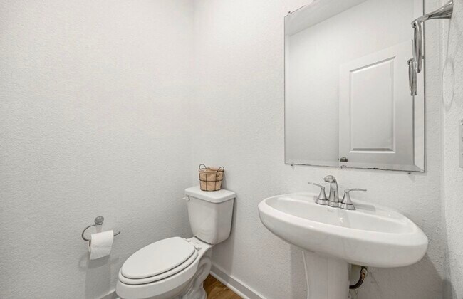 Building Photo - 17303 Merigold Hts Dr