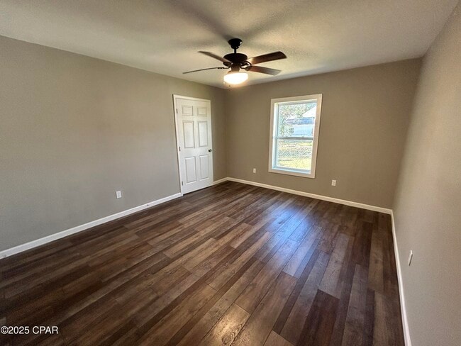 Building Photo - 6522 Olokee St