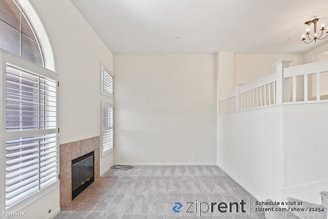 Building Photo - 3 br, 2.5 bath Condo - 3025 Goodacre Court...