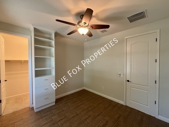 Building Photo - 11718 N Key Lime Pl