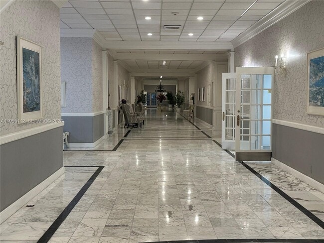 Building Photo - 3800 S Ocean Dr