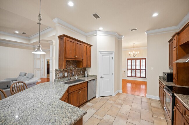 Building Photo - 29320 Acorn Knoll Dr
