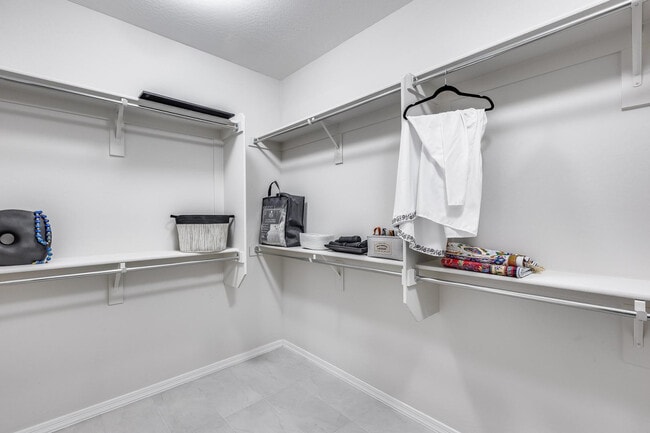 Building Photo - 7308 W Tombstone Trail