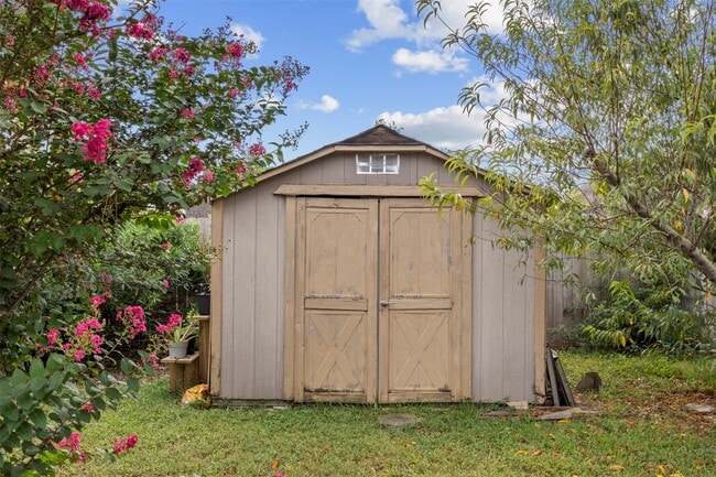 Building Photo - 20703 Louetta Woods Dr