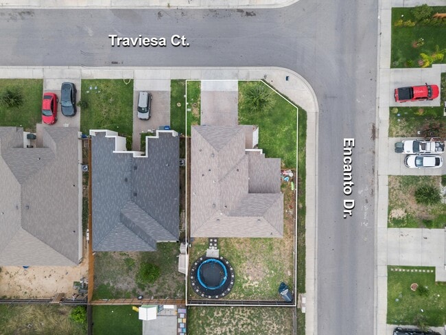 Building Photo - 5418 Travesia Ct