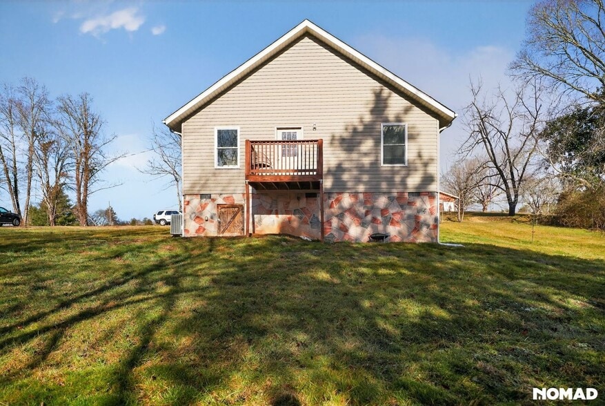 Building Photo - 2246 Green Acres Cir