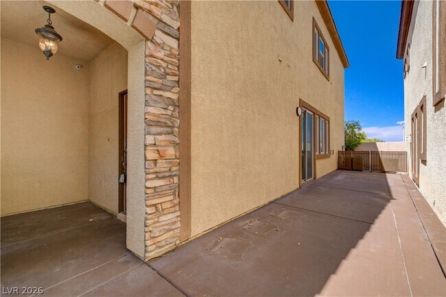 Building Photo - 9176 Worsley Park Pl