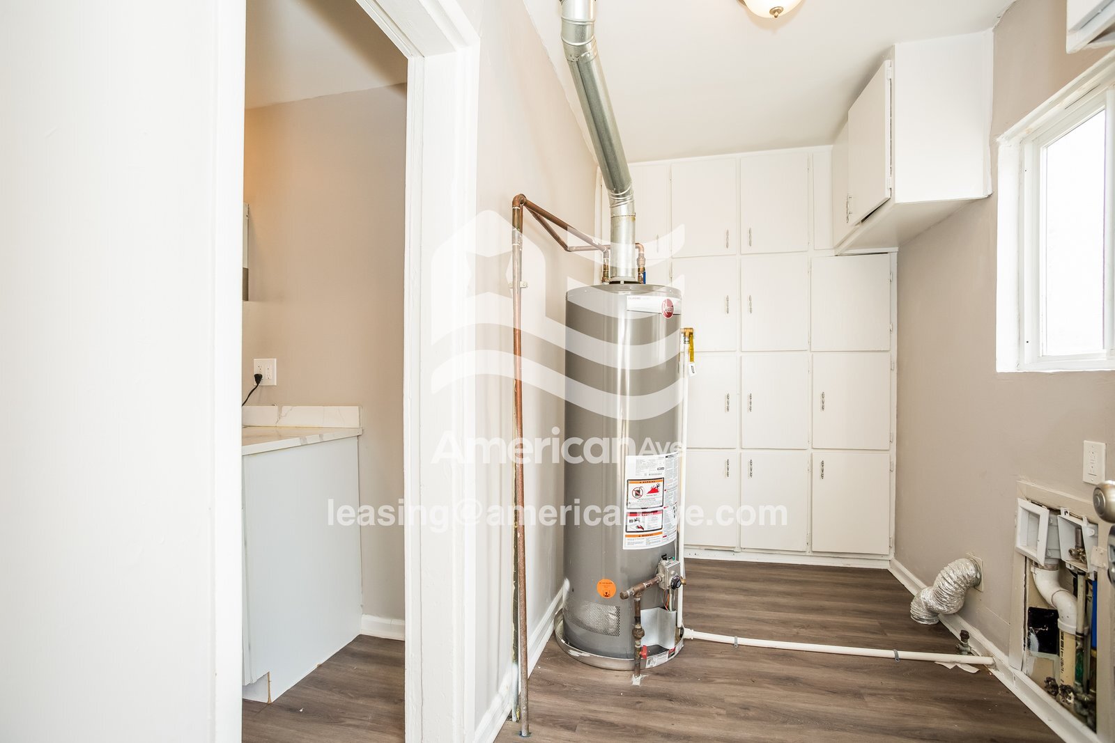 Building Photo - 8244 Cadillac Ave