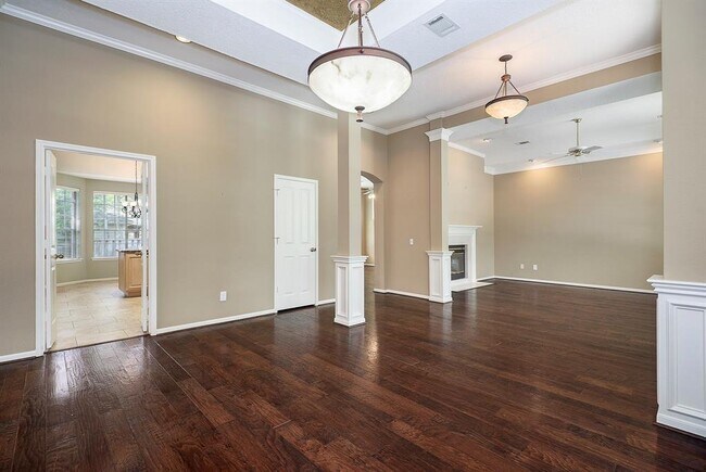 Building Photo - 51 N Cochrans Green Cir