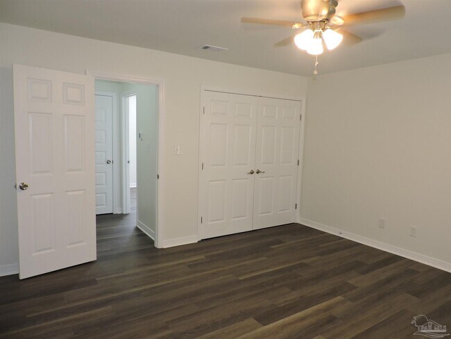 Building Photo - 9725 US-98