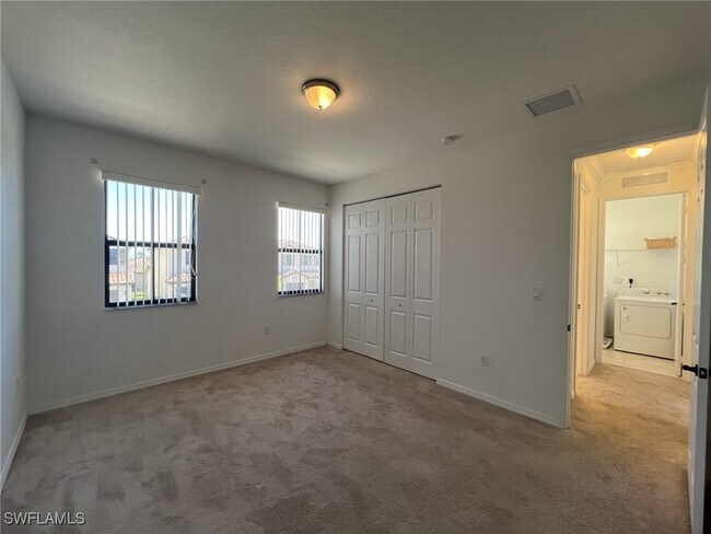 Building Photo - 5389 Cameron Dr