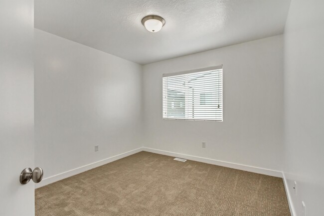 Building Photo - 13347 S Celestina Ln