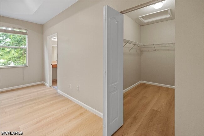 Building Photo - 7009 Romana Way