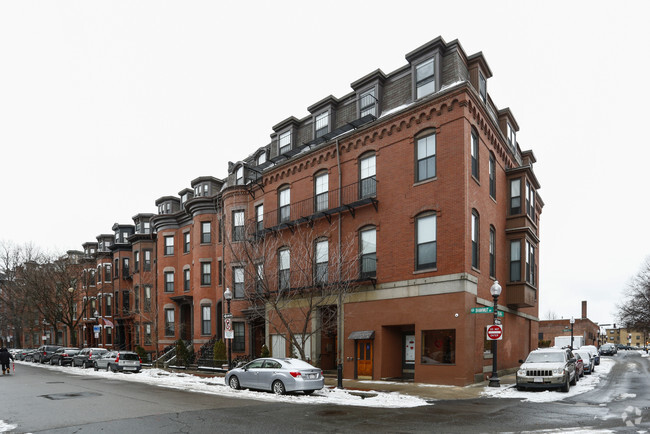 Building Photo - Bradley Properties