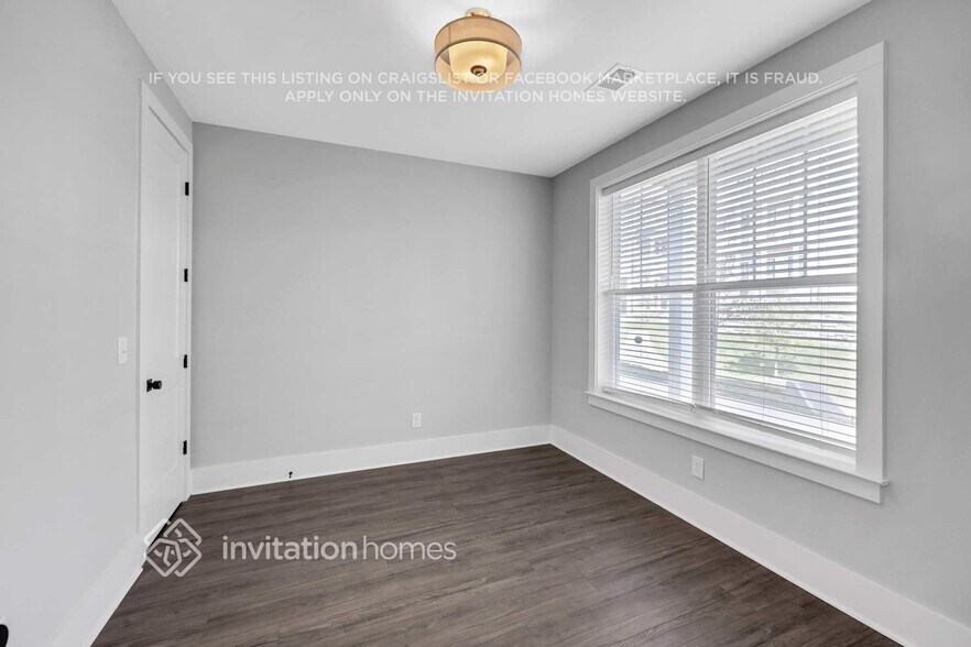 Building Photo - 647 Vernon Ave