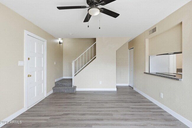 Building Photo - 8432 N 34th Dr