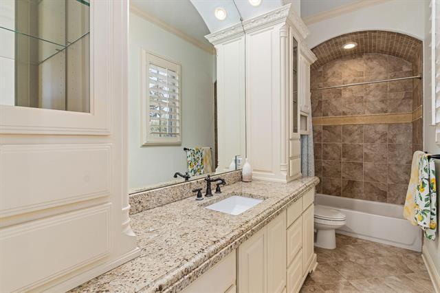 Building Photo - 3505 Chimney Rock Dr