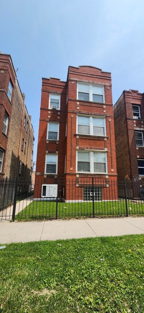 Primary Photo - 1113 N Central Park Ave