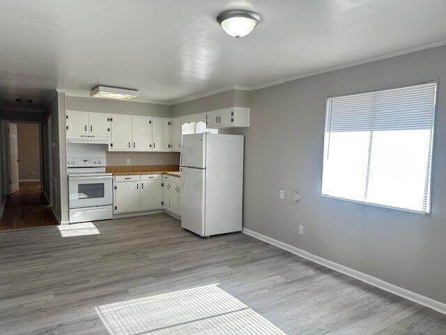 Building Photo - 208 SE Dockery Ln