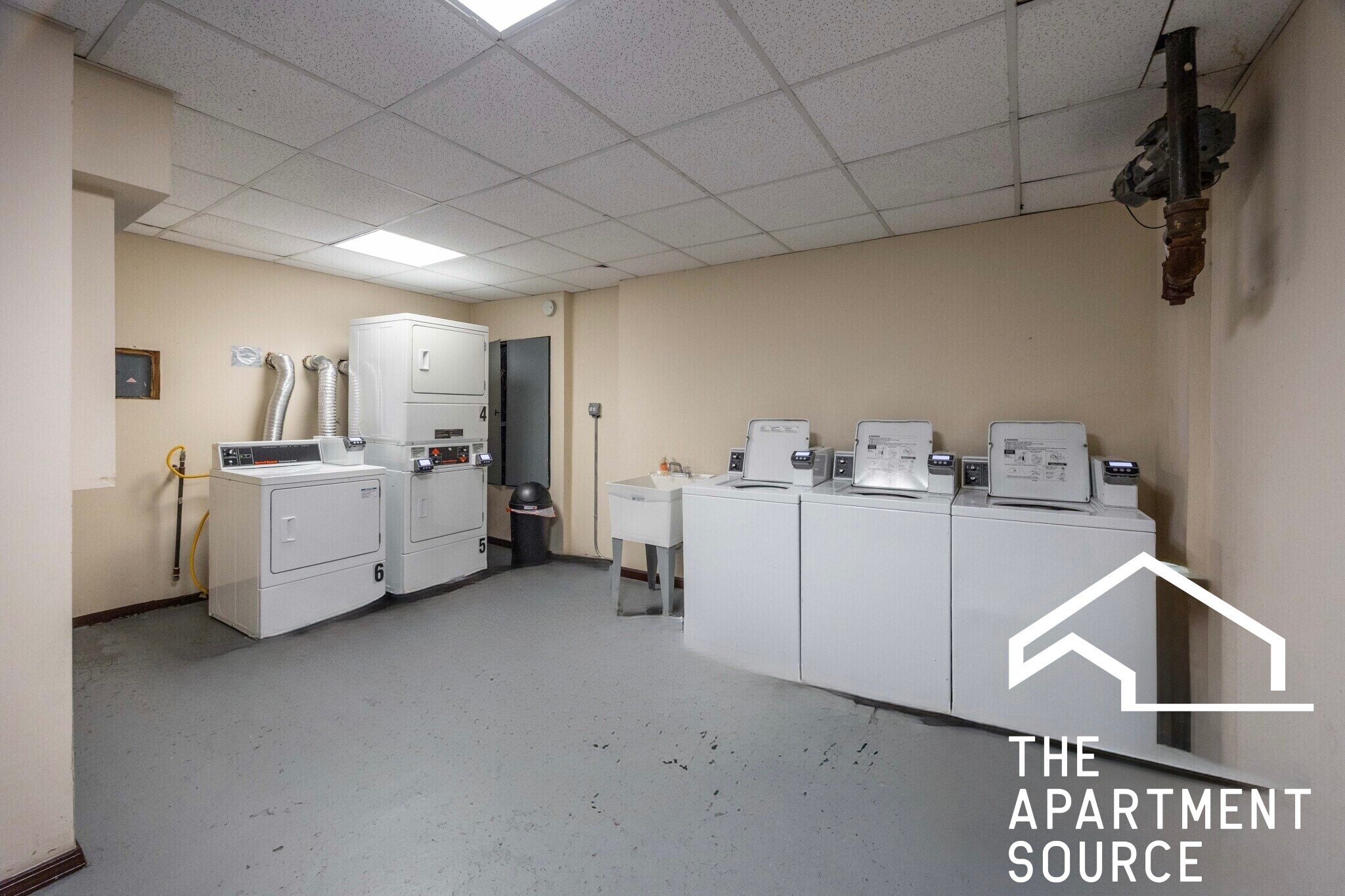 Building Photo - 2838 W Palmer St