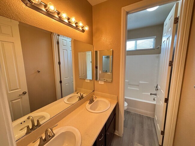 Building Photo - Stunning 4-Bedroom Two-Story Home w/ Loft, and community amenities located in Providence Community!