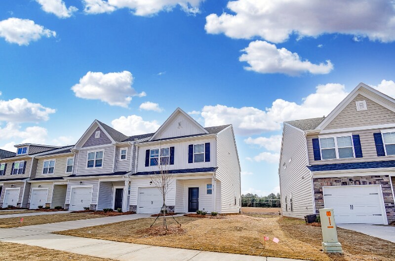 Building Photo - 8147 Sheffield Dr.