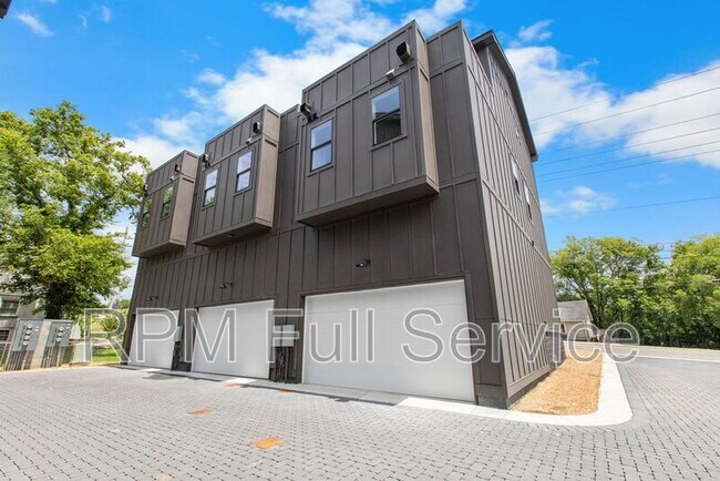 Building Photo - 4021 Clarksville Pike