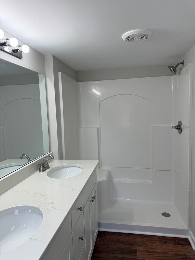 Building Photo - 3BR/2BA Fully Remodeled Home – Galivants Ferry