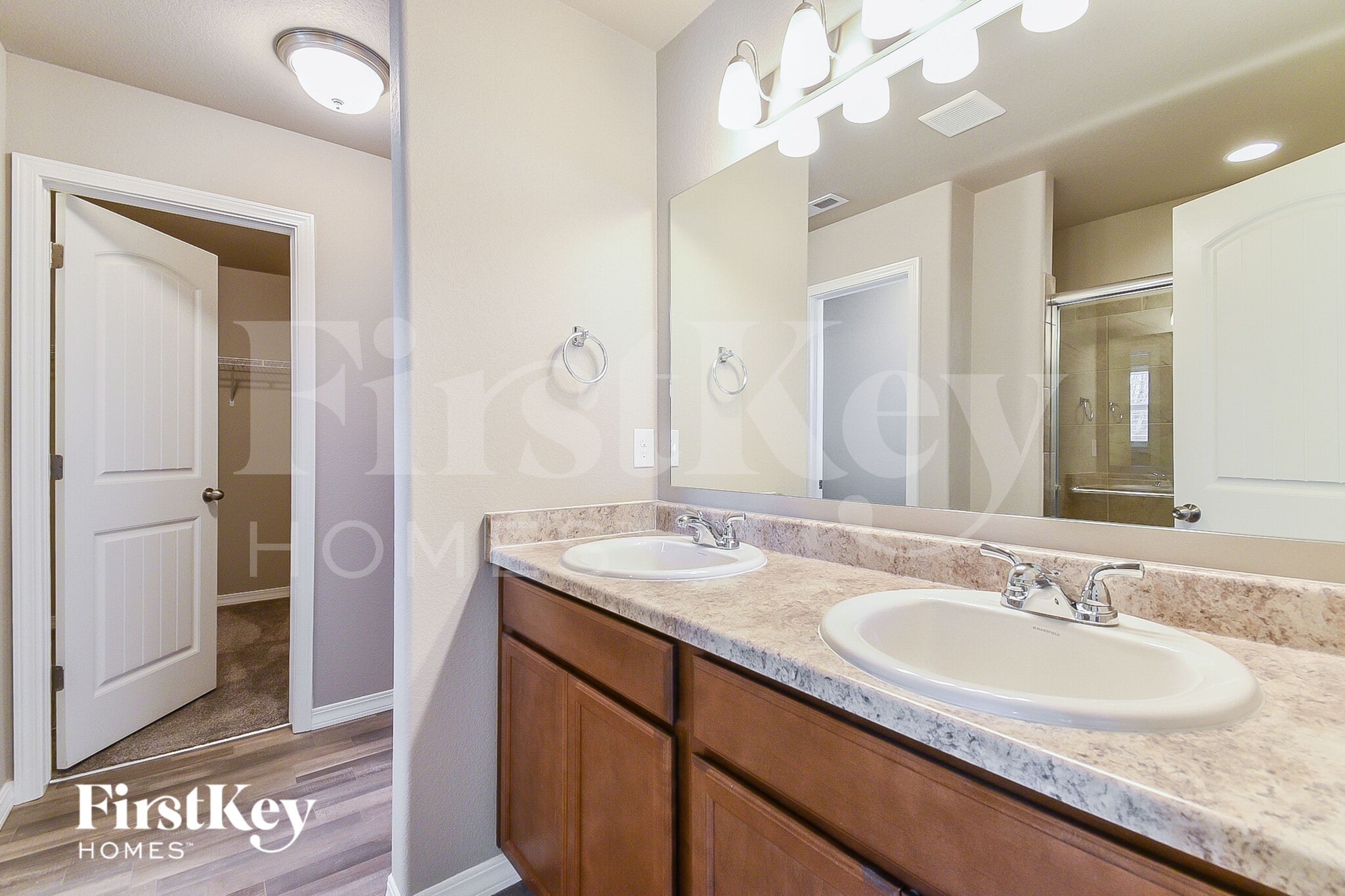 Building Photo - 7687 Benecia Dr