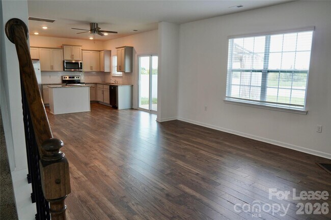 Building Photo - 3276 Hawksbill St SW