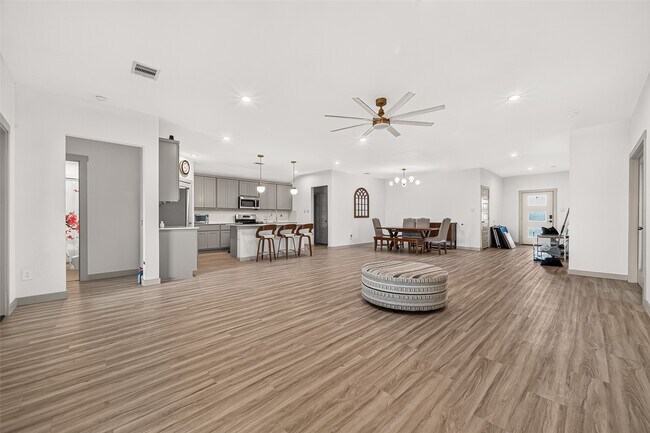 Building Photo - 3939 Hordley Ter Trl