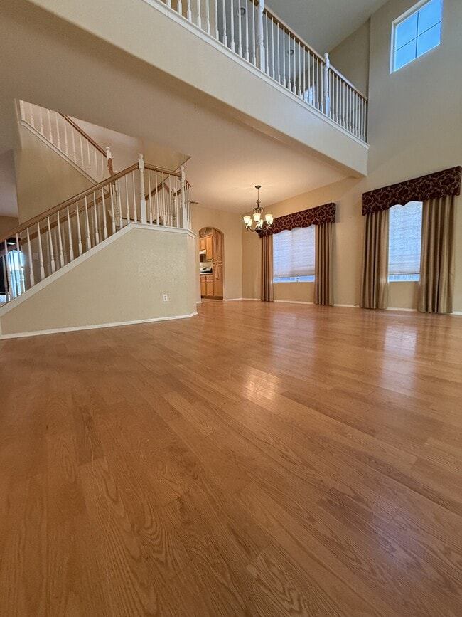 Building Photo - 12260 Primavera Way