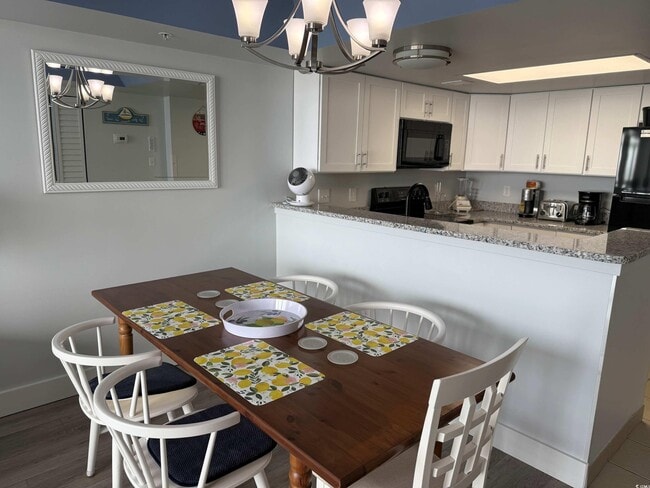 Building Photo - 2000 N Ocean Blvd