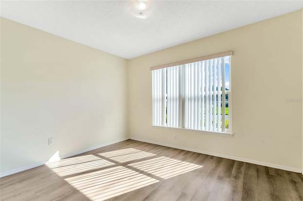 Building Photo - 1605 Tudor Ln