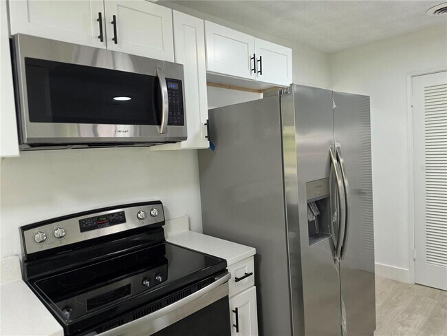 Building Photo - 640 Westward Cir