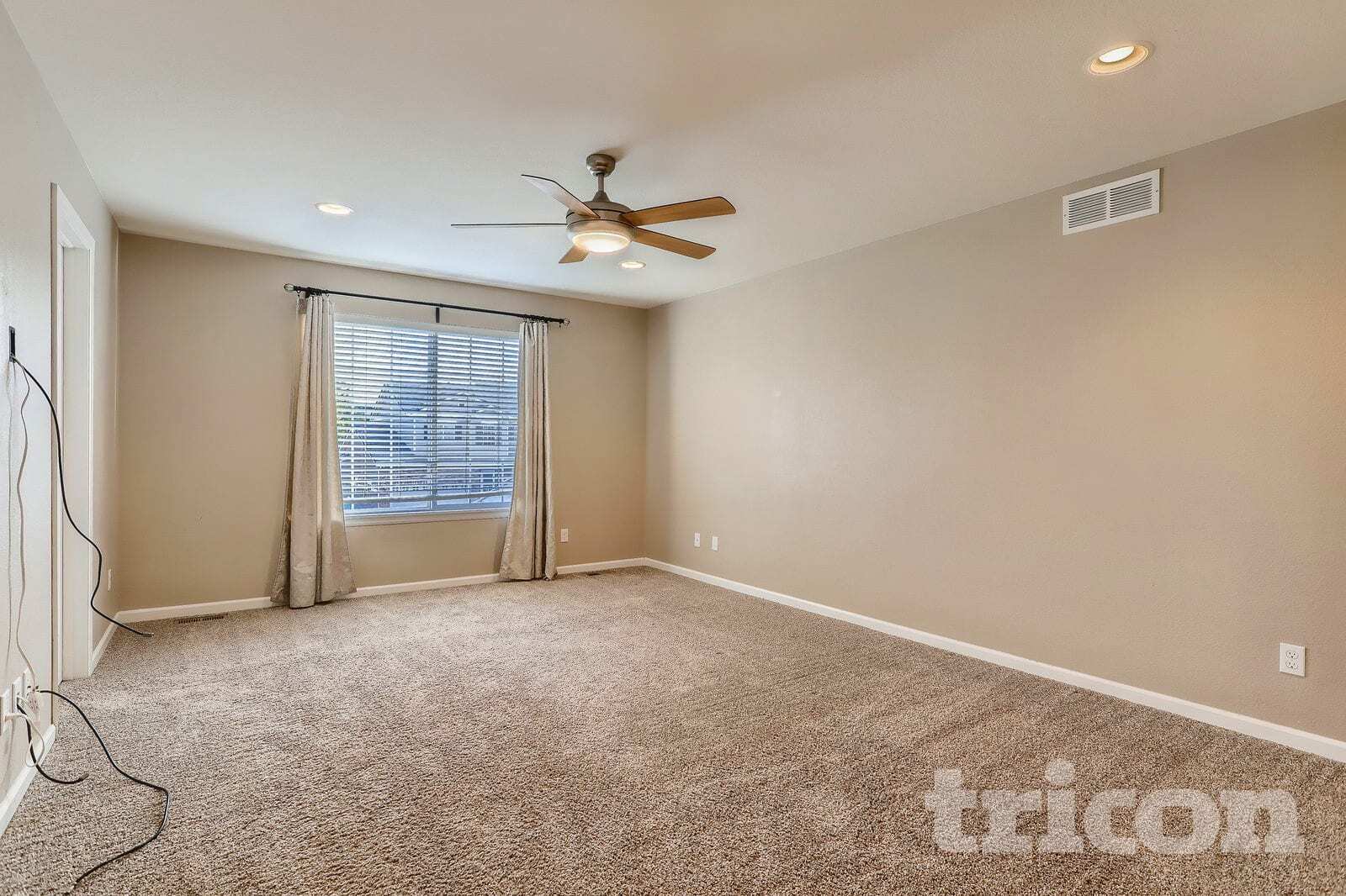 Building Photo - 24881 E Euclid Pl