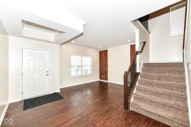 Building Photo - 5825 Sheffield Ln